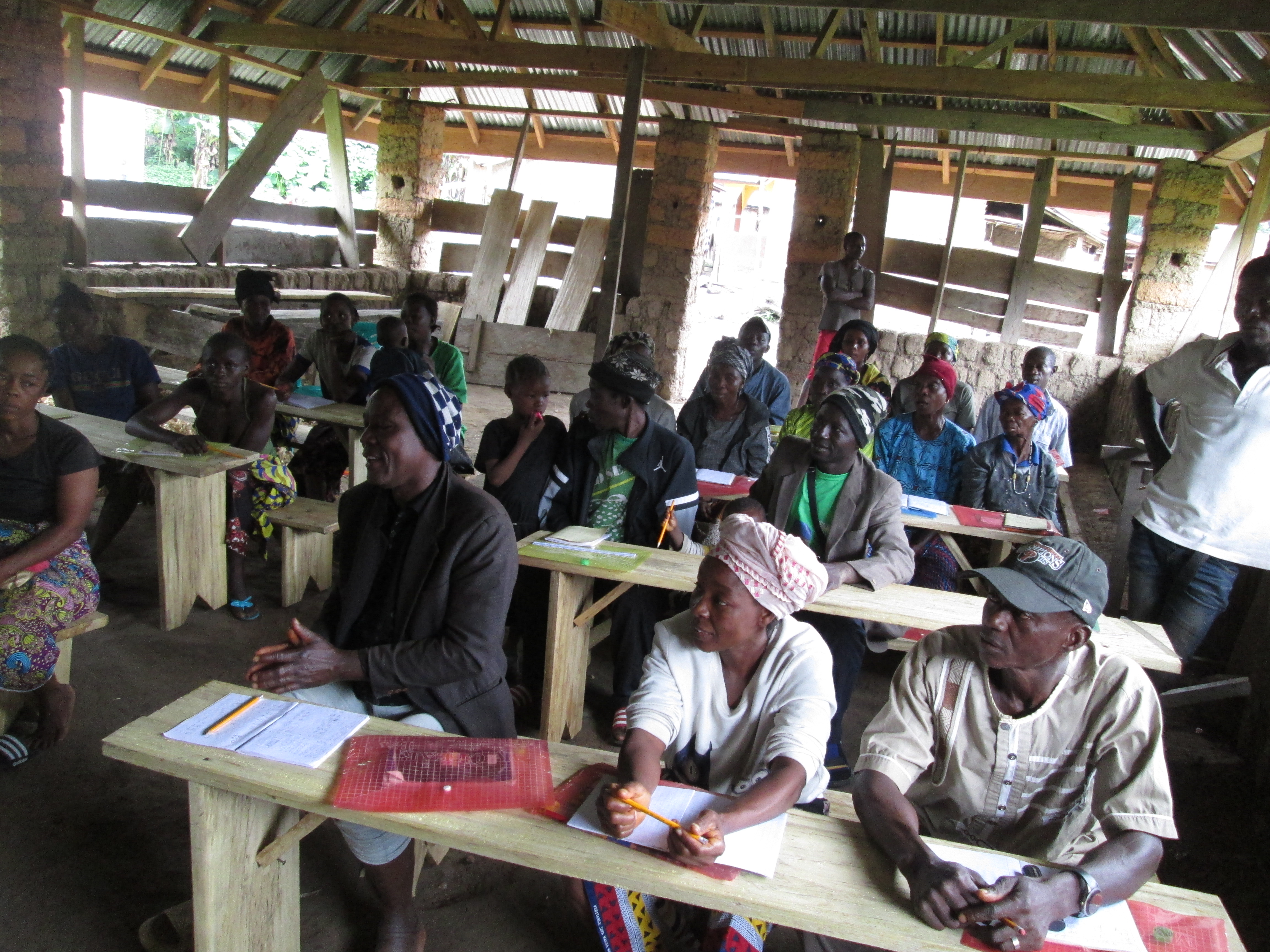 Adult_literacy_class_in_Fuidu.JPG